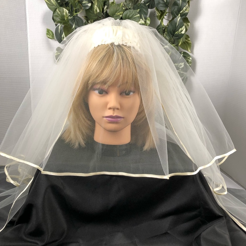 Vintage Bridal Headpiece with Veil